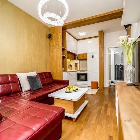 Apartment Urban Garden 贝尔格莱德 外观 照片